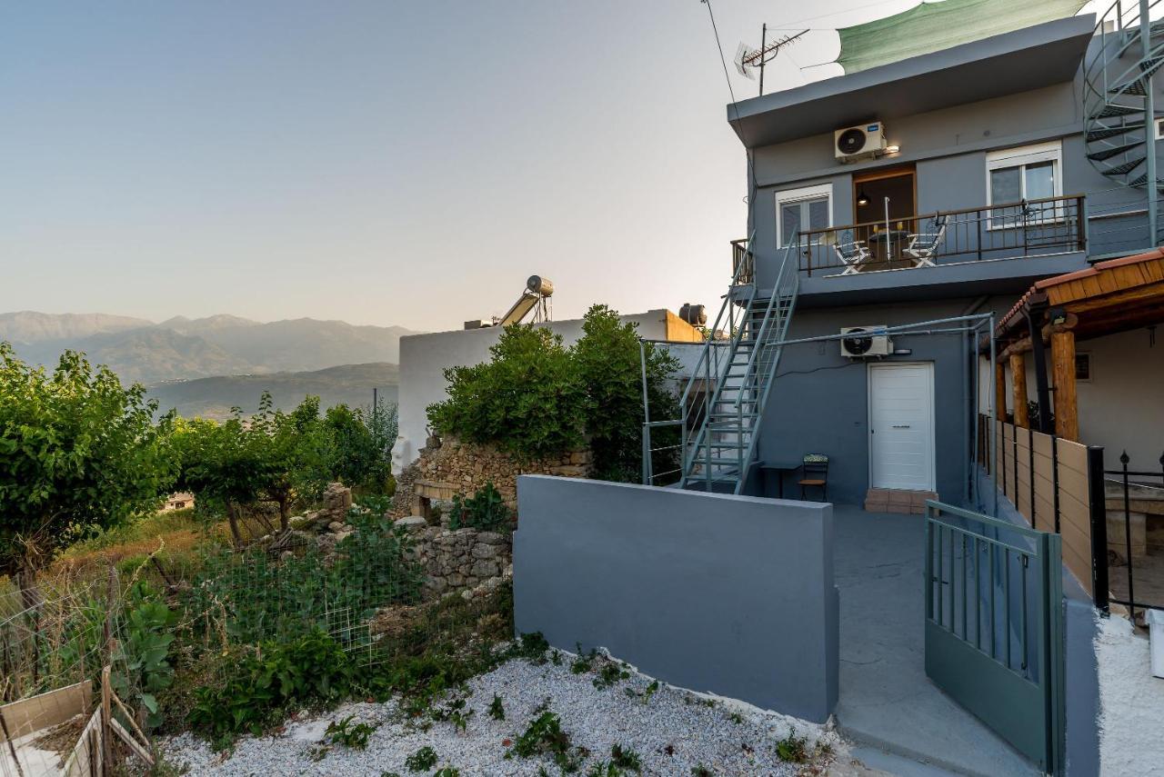 Bella-Maria At Aptera With Mountain And Sea View !! Khania Eksteriør bilde